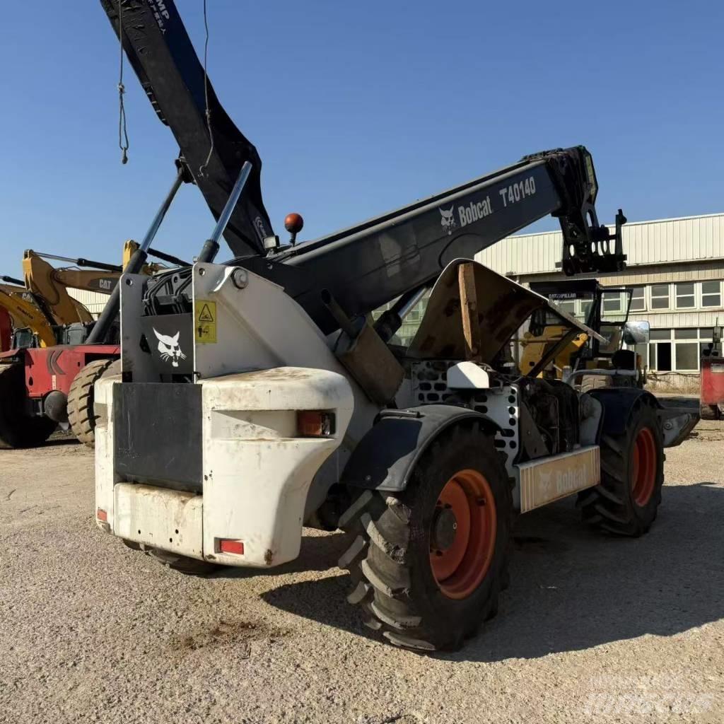 Bobcat T 40.140 Teleskopiskie manipulatori