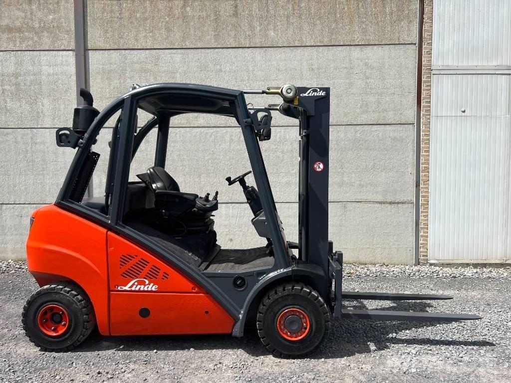 Linde H25D-01 Tehnika ar dīzeļa dzinēju