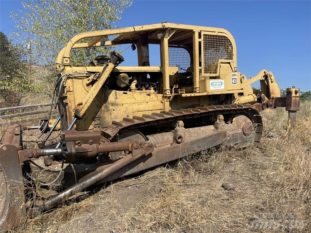 CAT D8H Kāpurķēžu buldozeri