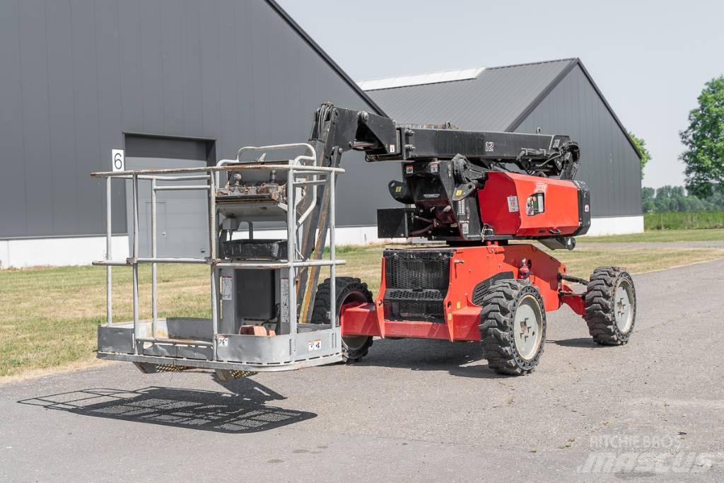 Manitou ManGo 12 Strēles pacēlāji