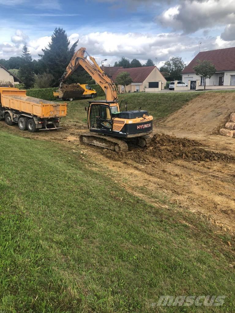 Hyundai R180LC-9A Kāpurķēžu ekskavatori