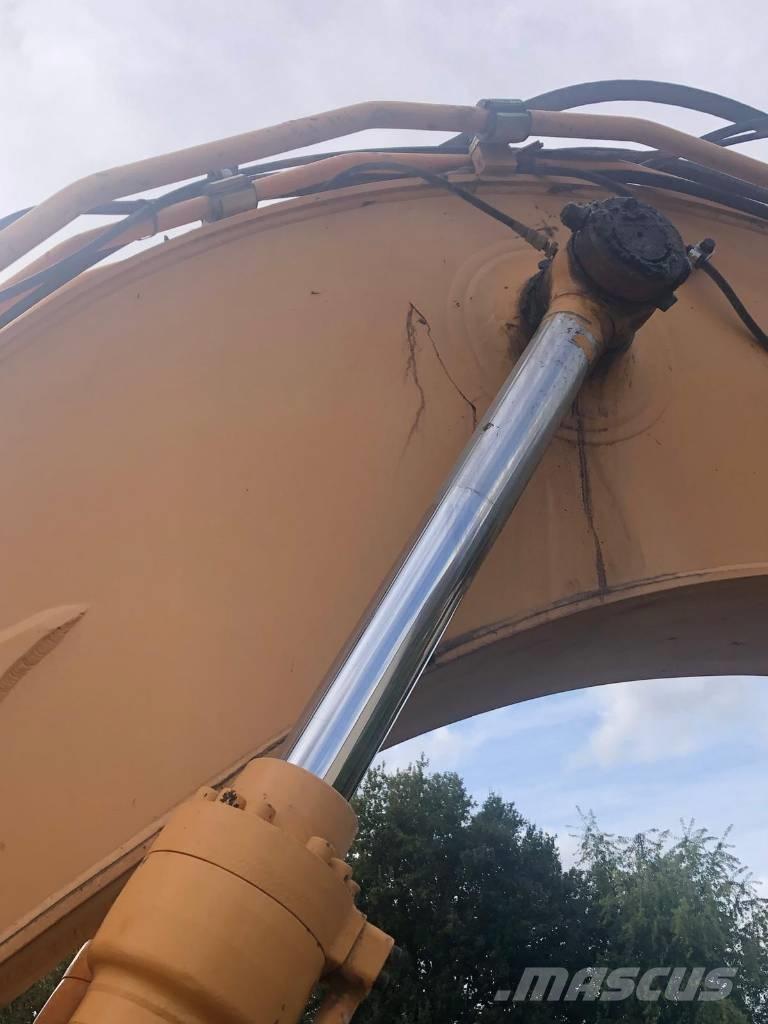 Hyundai R180LC-9A Kāpurķēžu ekskavatori