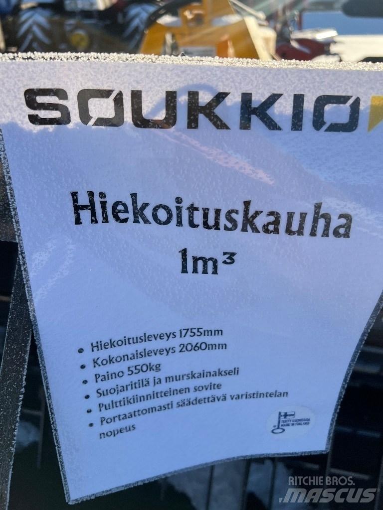 Soukkio HK 1.0m^3 Smilšu un sāls kaisītāji