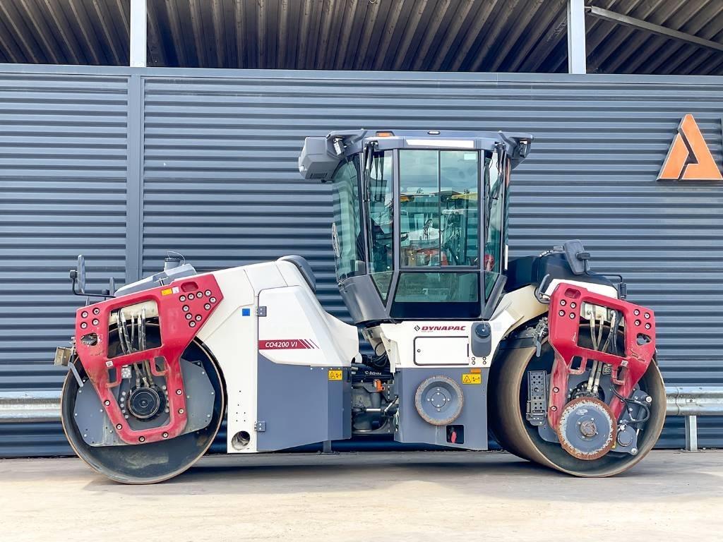 Dynapac CO4200 VI Divvalču grunts veltņi