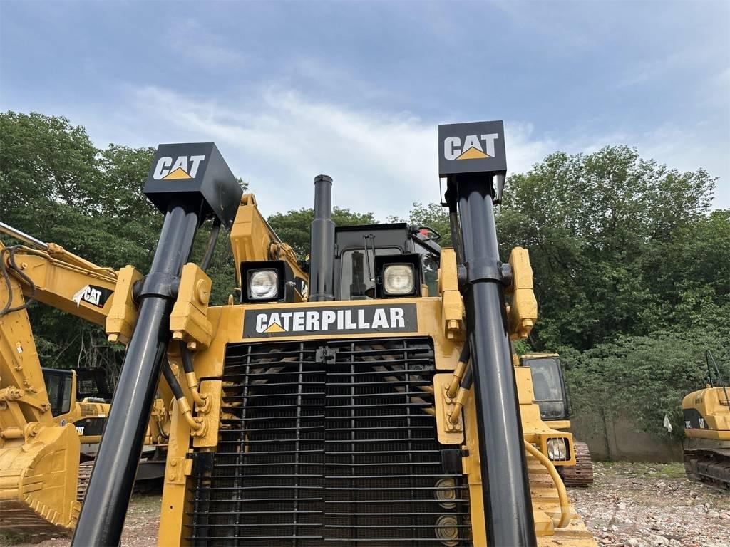 CAT D 7 R Kāpurķēžu buldozeri