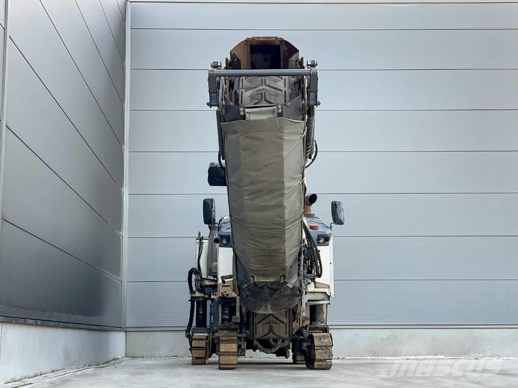 Wirtgen W 100 CFI Asfalta dzesēšanas iekārtas