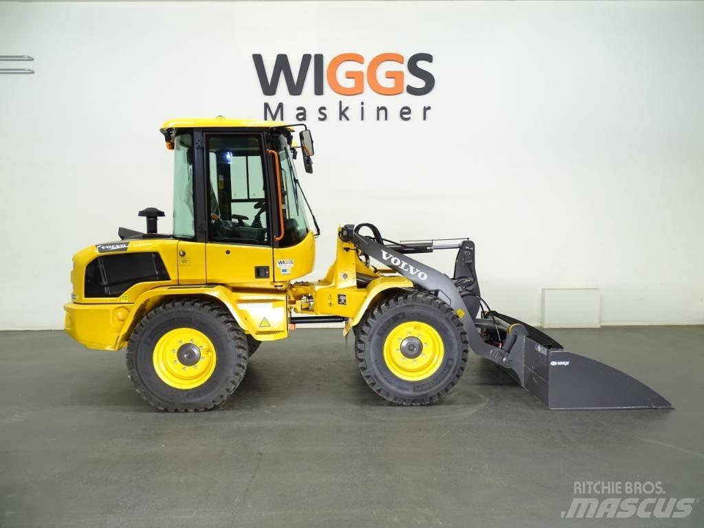 Volvo L30 HS Iekrāvēji uz riteņiem