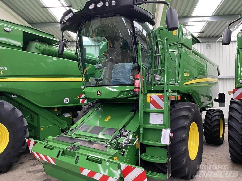 John Deere T550i Ražas novākšanas kombaini