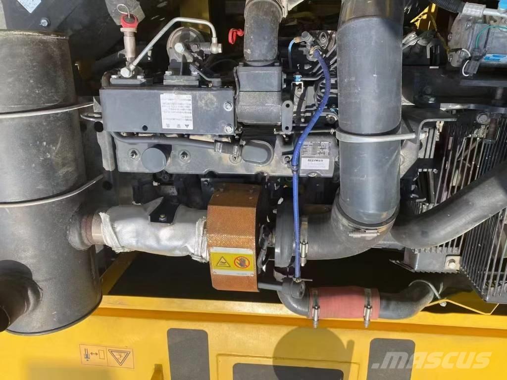 Komatsu 350-7 Kāpurķēžu ekskavatori