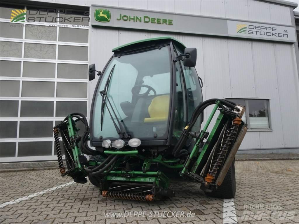 John Deere 8900A Pļaujmašīnas