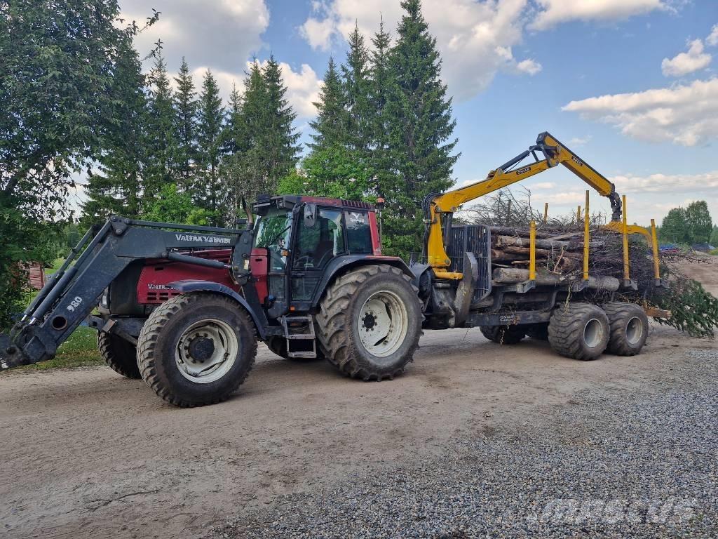 Valtra 8450 Hitech Traktori