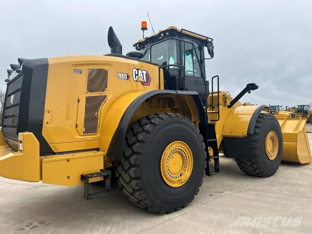 CAT 980 Next Gen Iekrāvēji uz riteņiem