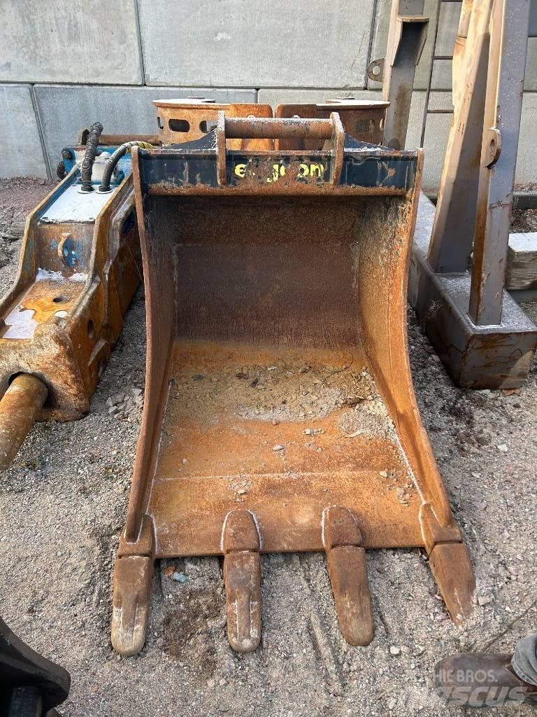Engcon Tandskopa Kausi