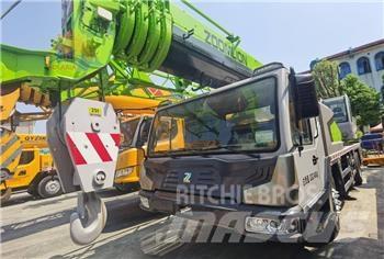 Zoomlion ztc 251v Visurgājēji celtņi