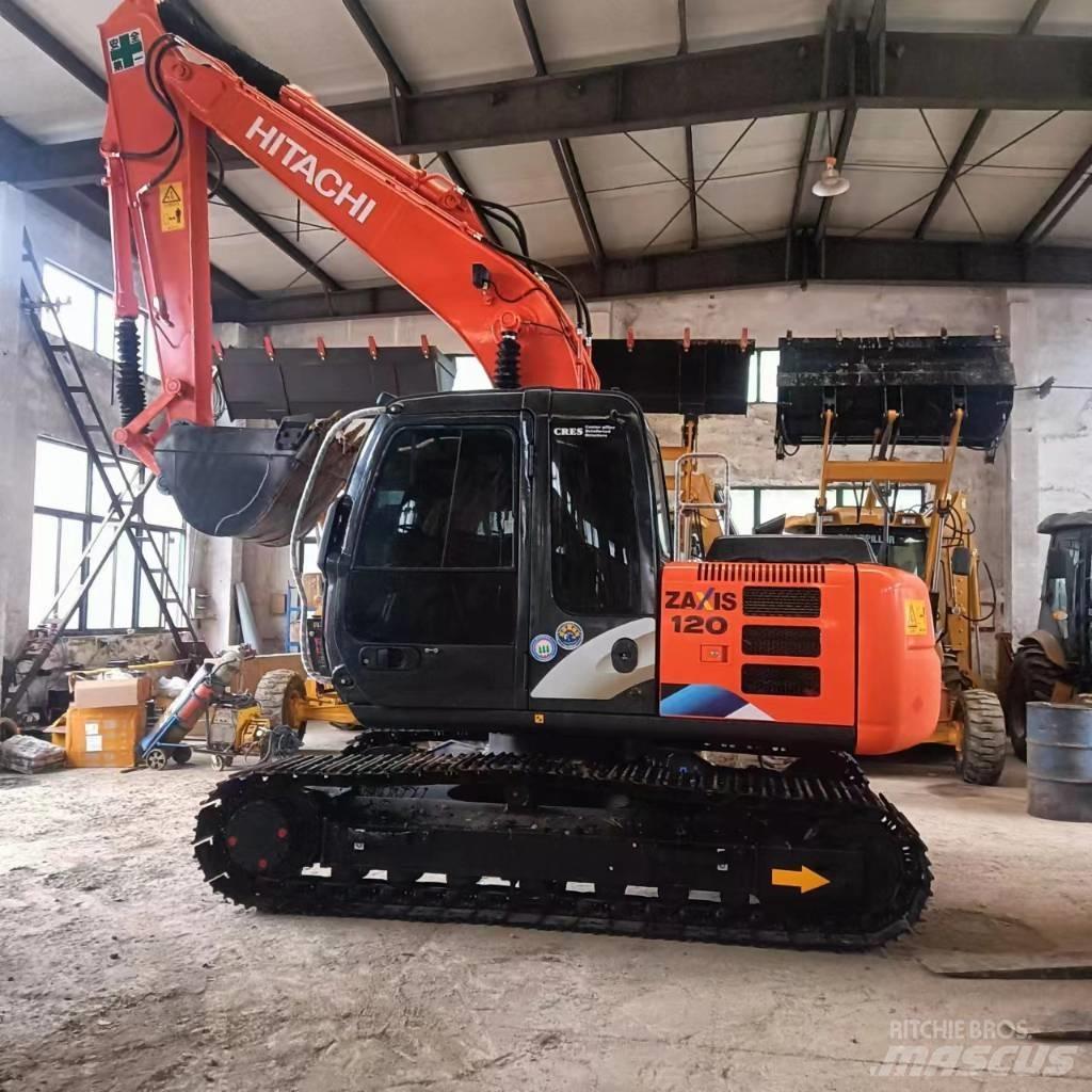 Hitachi ZX 120 Kāpurķēžu ekskavatori