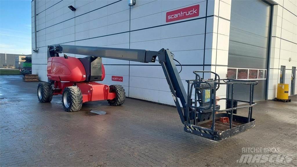 JLG 800AJ Strēles pacēlāji
