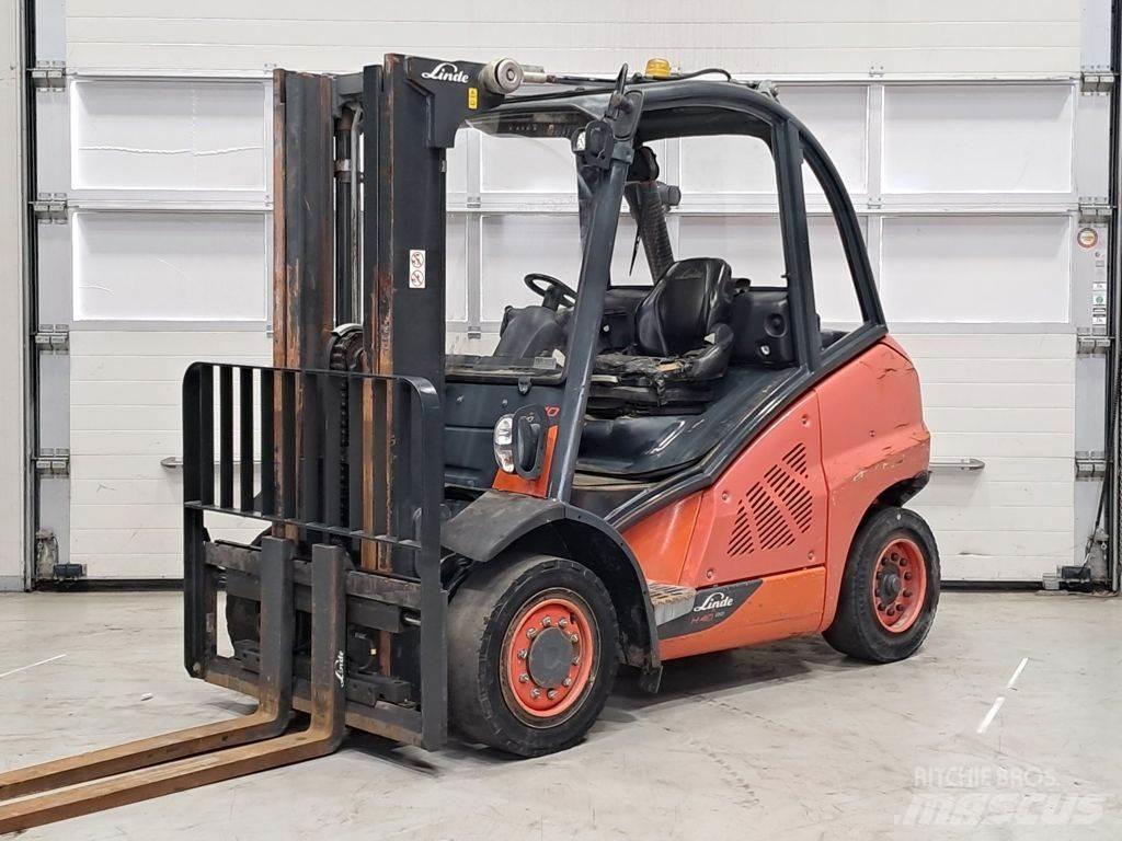 Linde H40D-02 Tehnika ar dīzeļa dzinēju