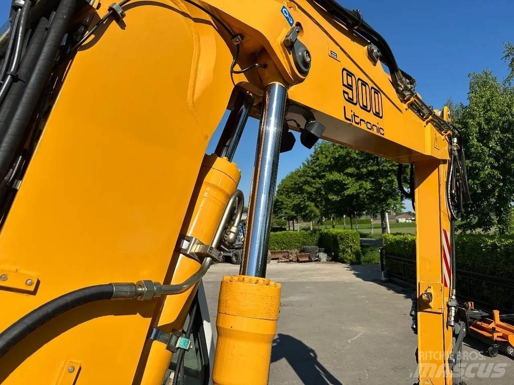 Liebherr A900C Ekskavatori uz riteņiem