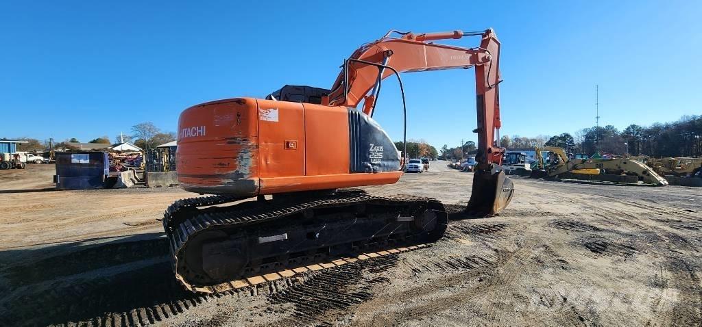 Hitachi ZX 225 USR Kāpurķēžu ekskavatori