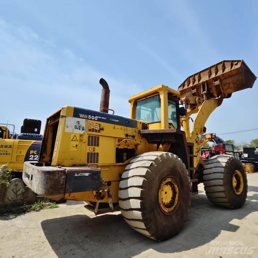 Komatsu WA 500-3 Iekrāvēji uz riteņiem