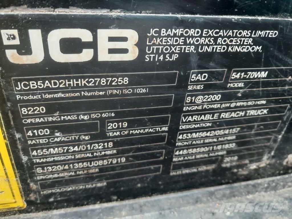 JCB 541-70 Lauksaimniecības pacēlāji
