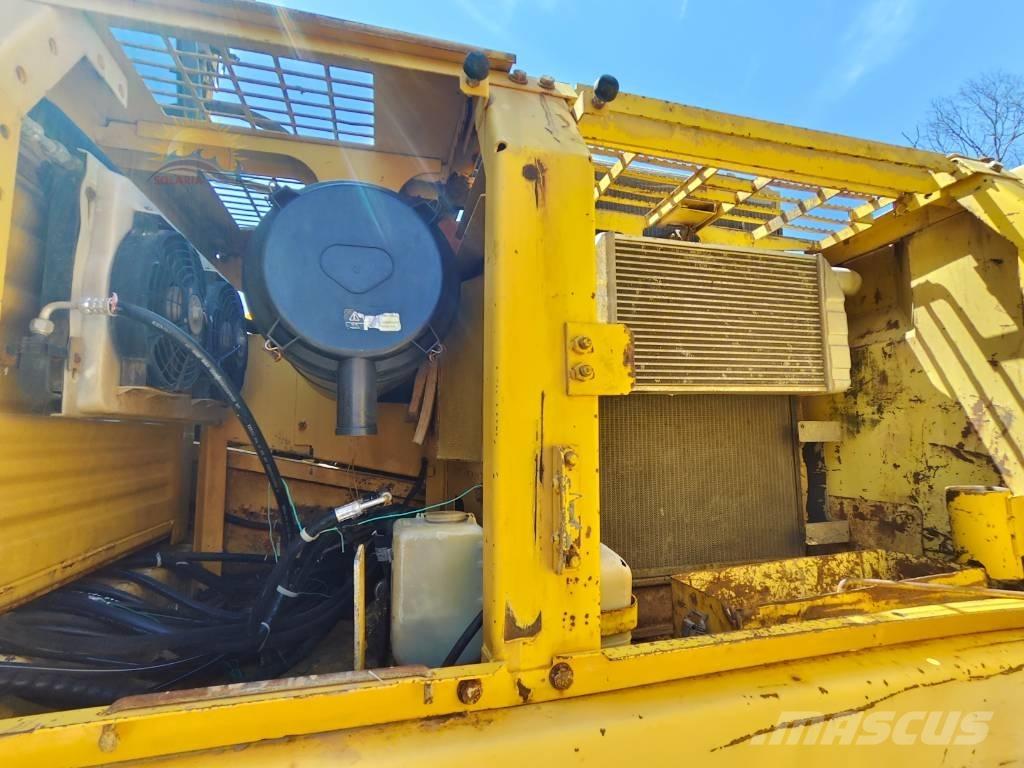 Komatsu pc240-7 Kāpurķēžu ekskavatori