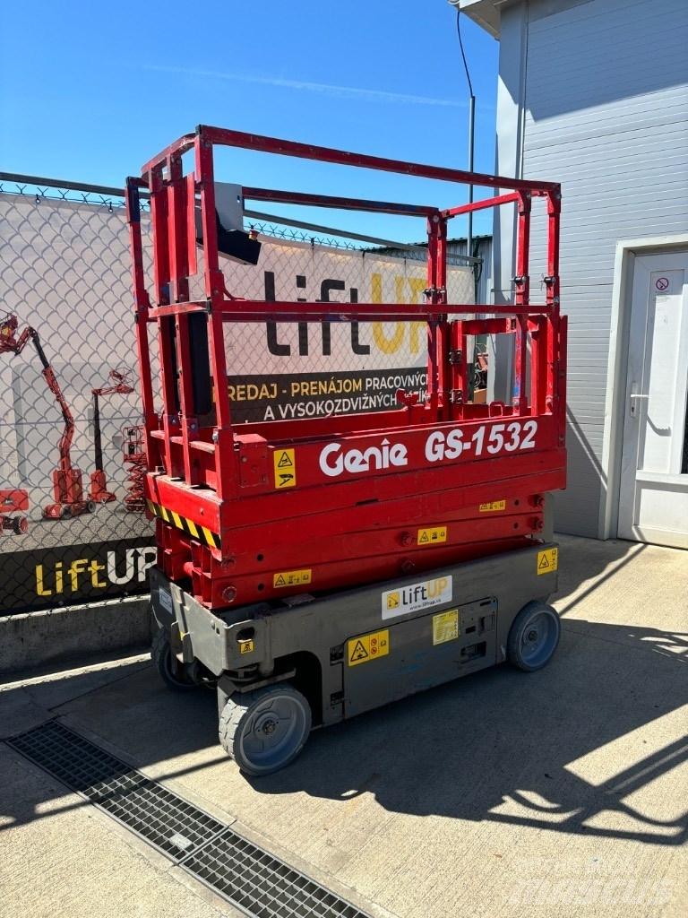 Genie GS 1532 Šķerveida pacēlāji