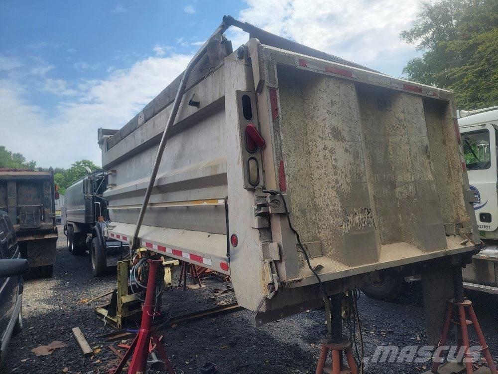  J & J 17' Dump Body Pašizgāzējs