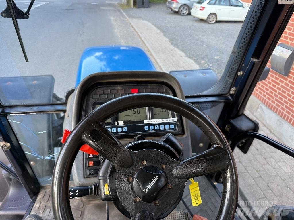 New Holland TM 155 Traktori