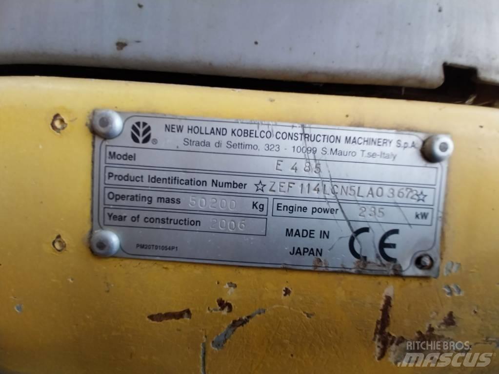 New Holland E 485 Kāpurķēžu ekskavatori