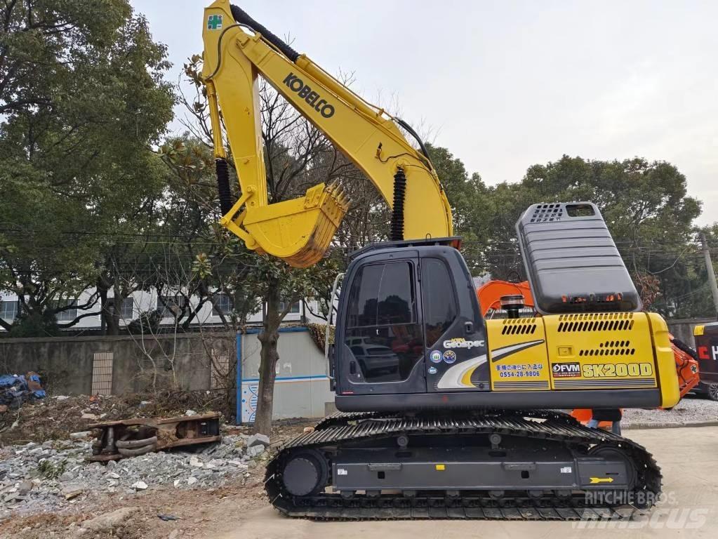 Kobelco SK200D Kāpurķēžu ekskavatori