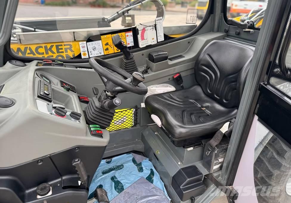 Wacker Neuson TH 522 Teleskopiskie manipulatori