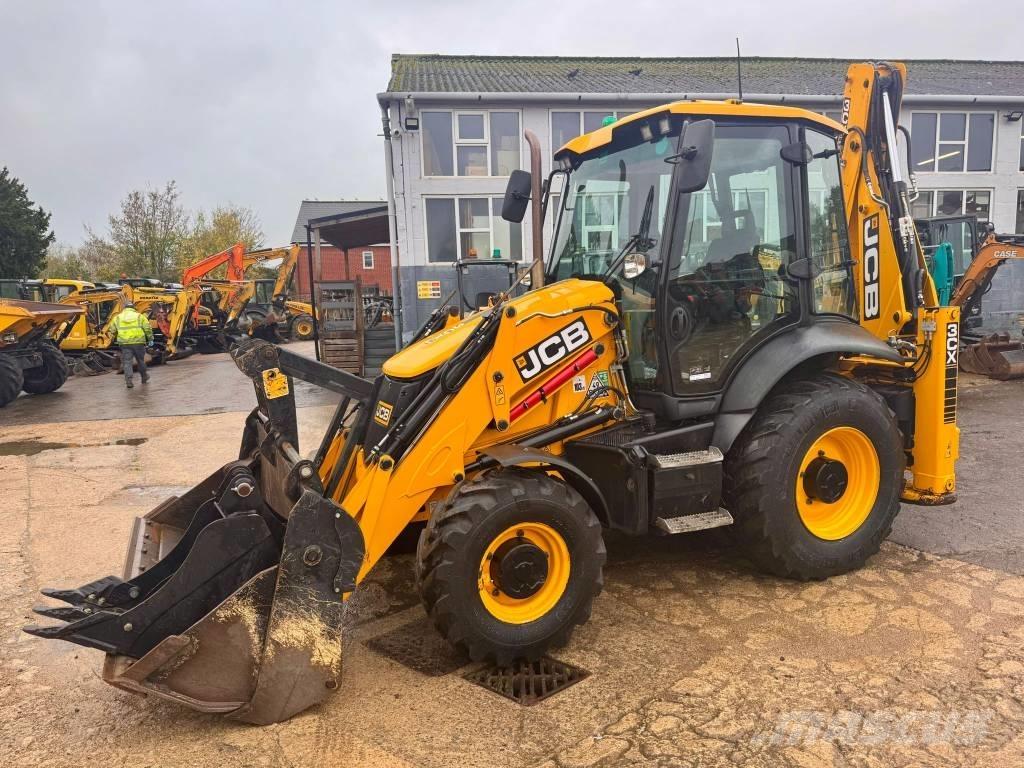 JCB 3 CX Ekskavatori-iekrāvēji