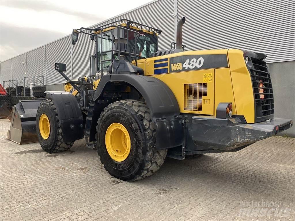 Komatsu WA480-8 Iekrāvēji uz riteņiem