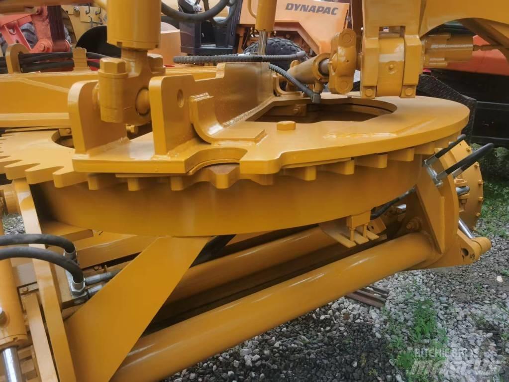 CAT 140 H Ekskavatori-iekrāvēji