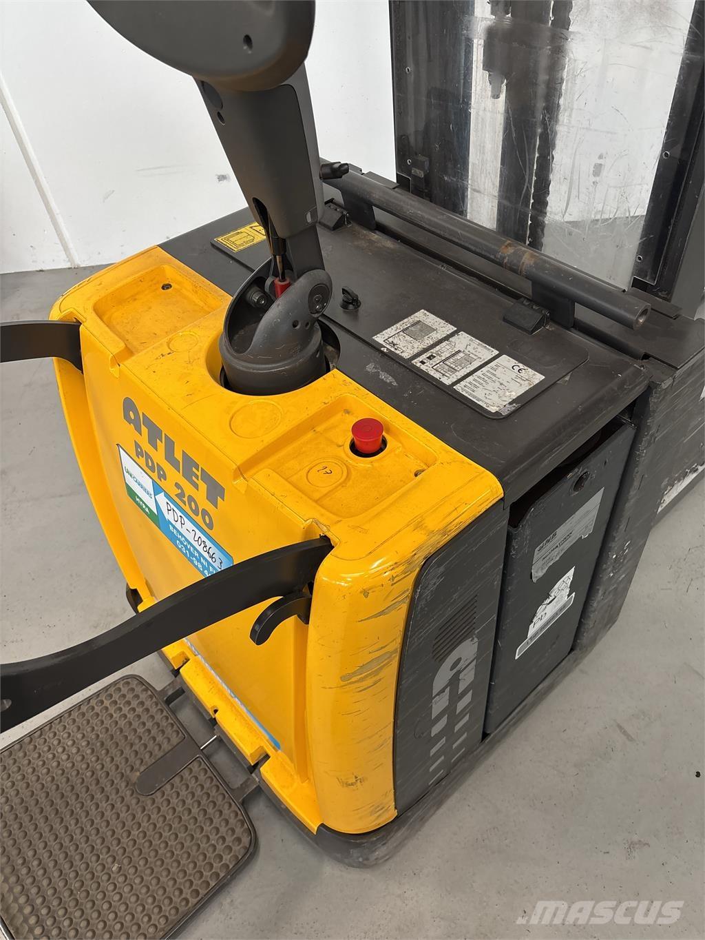 Atlet PDP200 Pašgājēji krautnētāji