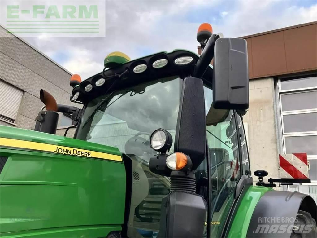 John Deere 6230r Traktori