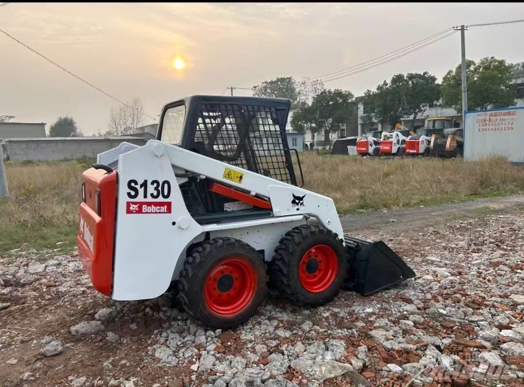 Bobcat S 130 Lietoti riteņu kompaktiekrāvēji