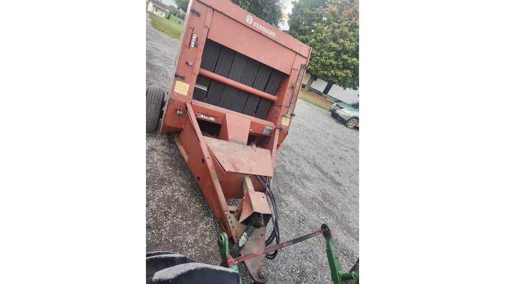 Hesston 540 Rituļu preses