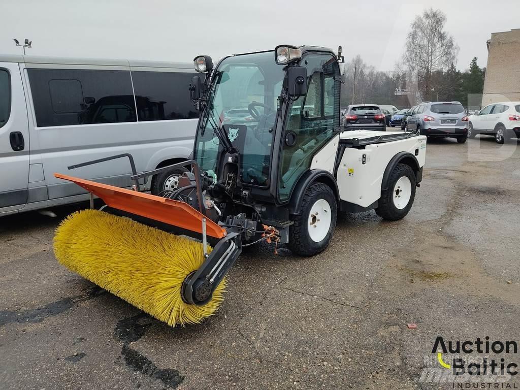 Multihog CX75 Ielu tīrīšanas mašīnas