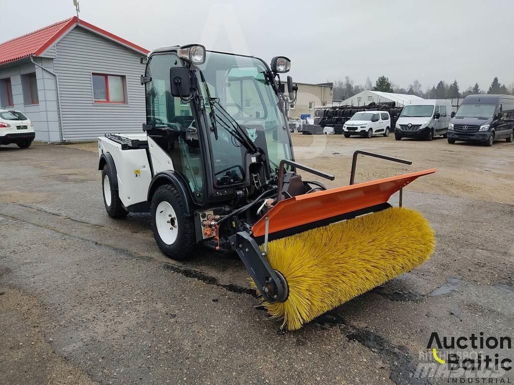 Multihog CX75 Ielu tīrīšanas mašīnas