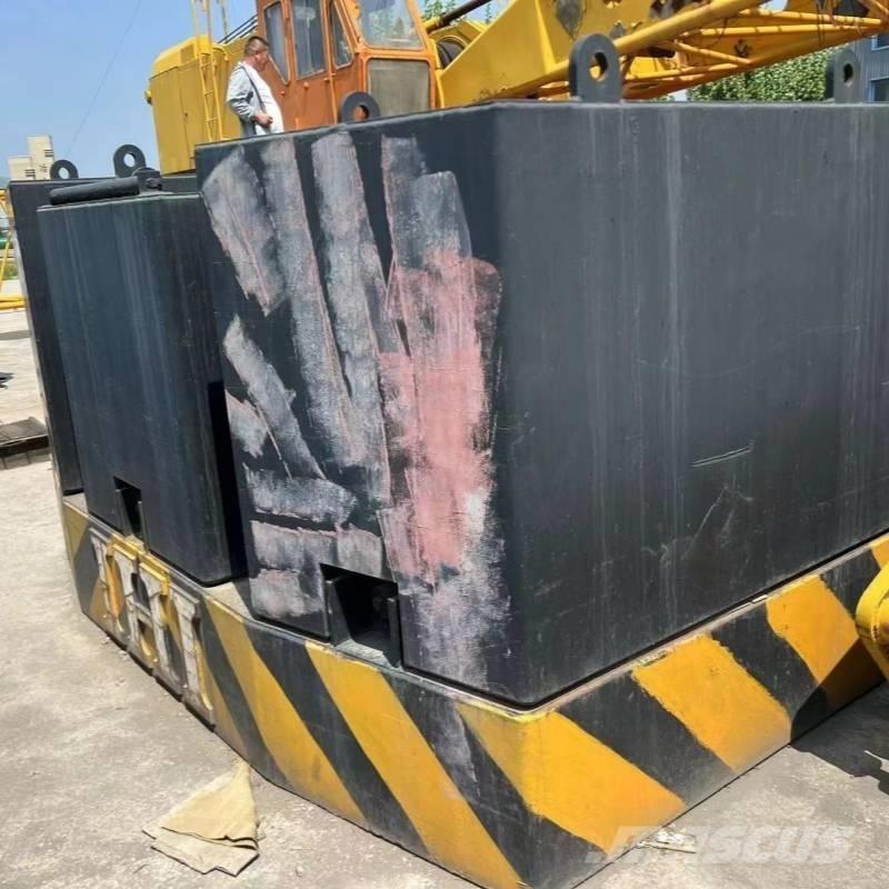 IHI CCH 1500 Kāpurķēžu ceļamkrāni