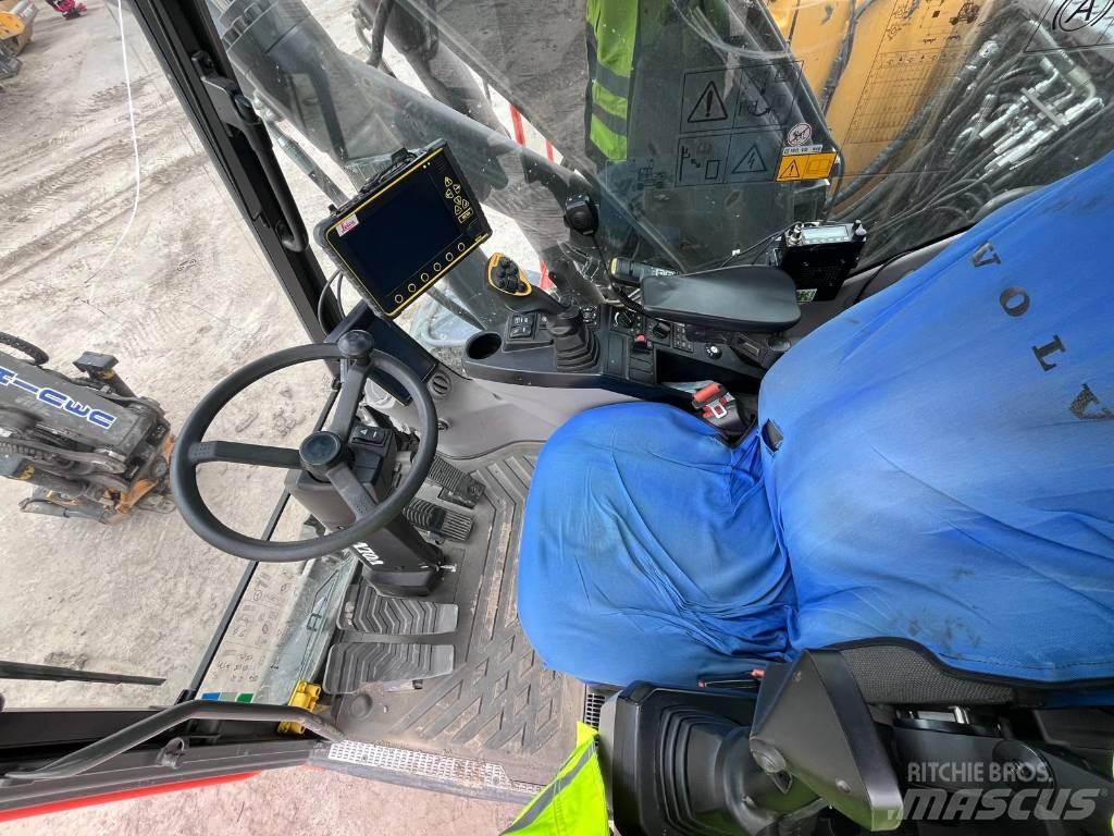 Volvo EWR 170 E Ekskavatori uz riteņiem