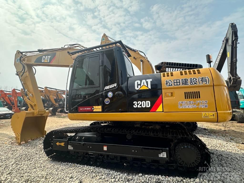 CAT 320 D Vidēja lieluma ekskavatori 7 t - 12 t