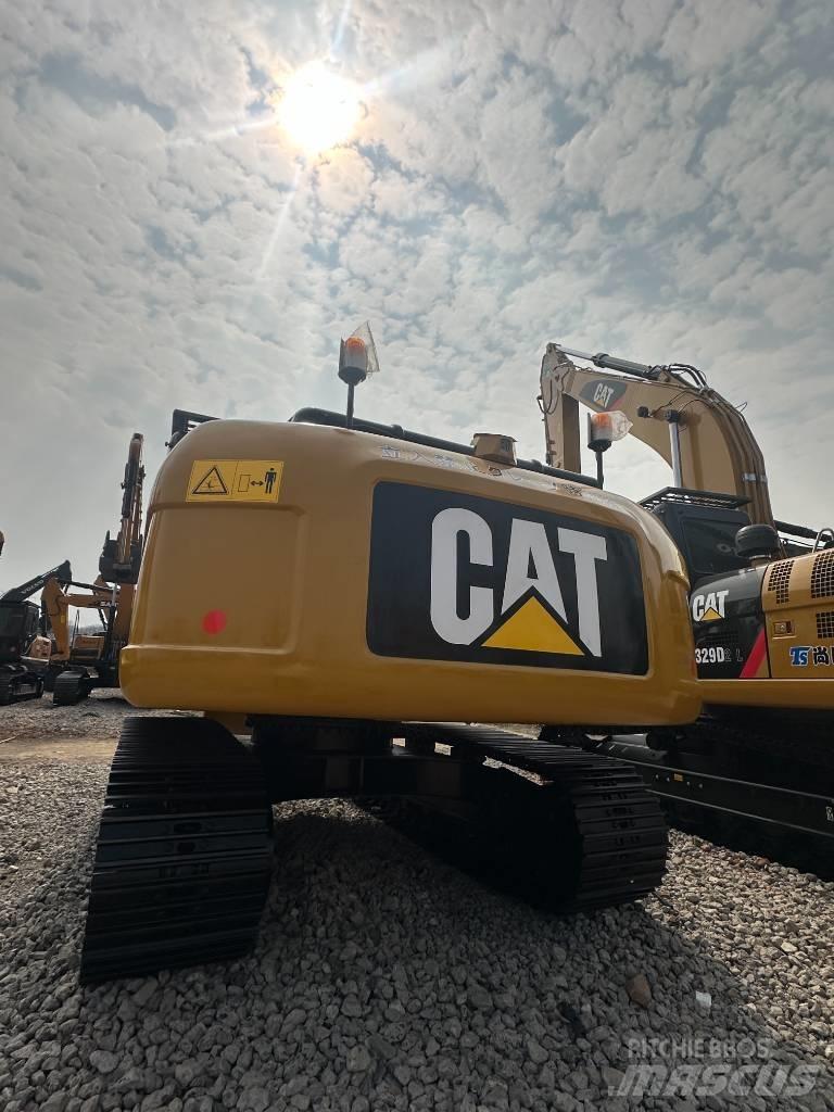 CAT 320 D Vidēja lieluma ekskavatori 7 t - 12 t