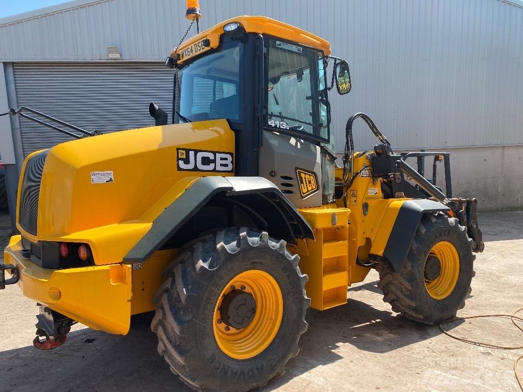 JCB 413 S Iekrāvēji uz riteņiem