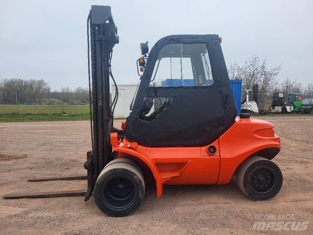 Linde H 45 D-03 Tehnika ar dīzeļa dzinēju