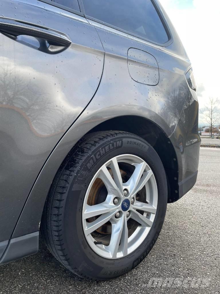 Ford Galaxy Automašīnas