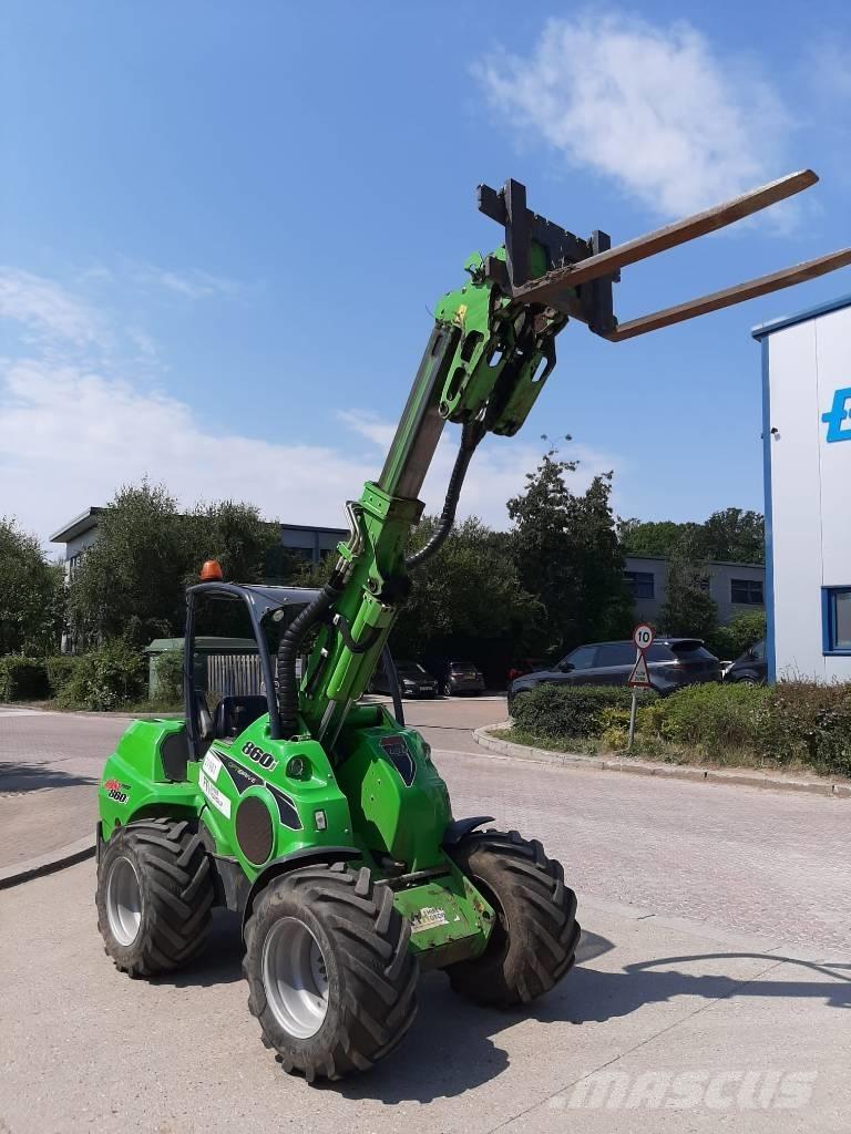 Avant 860 i Multifunkcionālie iekrāvēji