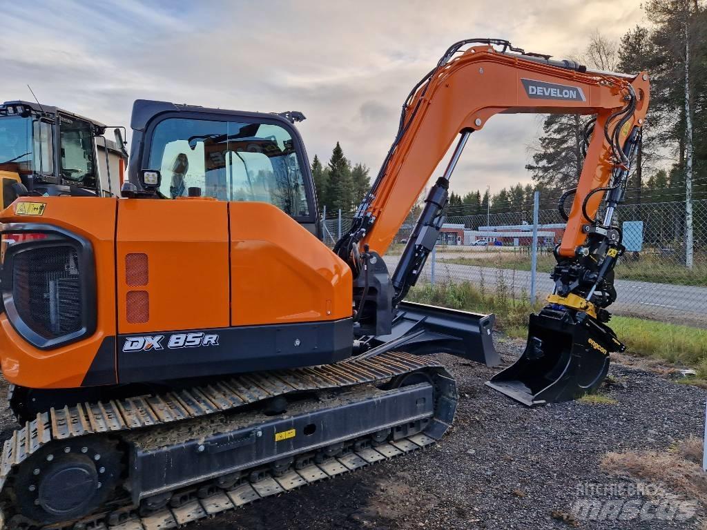 Develon DX 85 R-7 Vidēja lieluma ekskavatori 7 t - 12 t